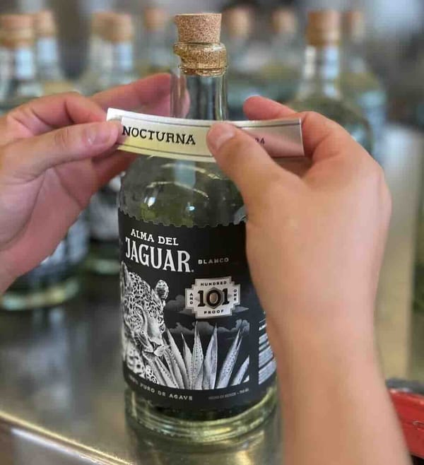 Alma del Jaguar Nocturna Tequila Review: A High-Proof Blanco Experience